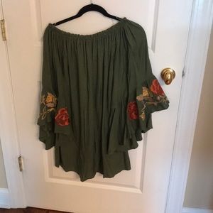 Green bell sleeve tunic dress